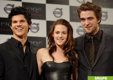 Twilight's Japan Premiere: Robert Pattinson, Kristen Stewart, and Taylor Lautner